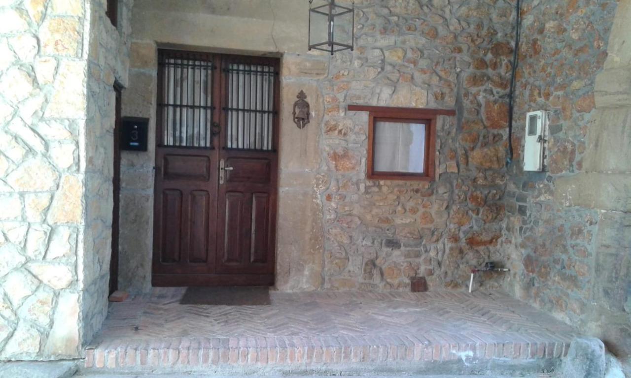 La Casa De Oliva Villa Pruvia Bagian luar foto