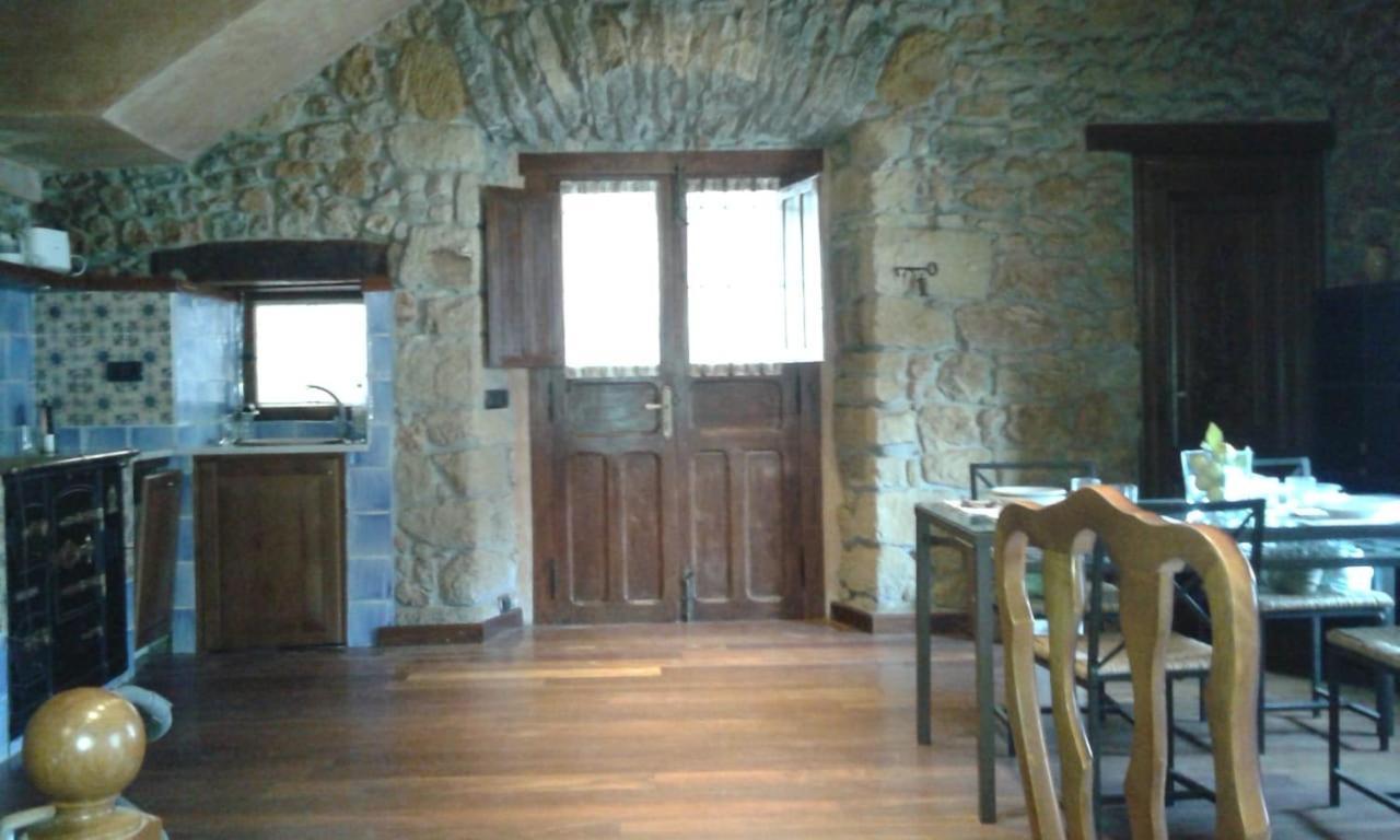 La Casa De Oliva Villa Pruvia Bagian luar foto